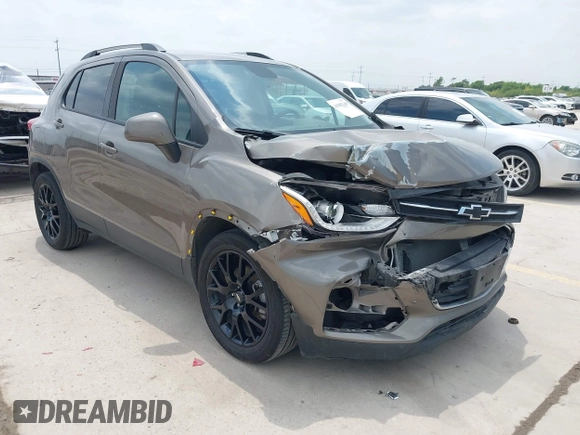 2021 Chevrolet Trax LT with VIN KL7CJLSBXMB359468, listed as a IAAI auction lot 41982149 with 199,685 mi miles and . Bid and sale history available at DreamBid. Image 1.