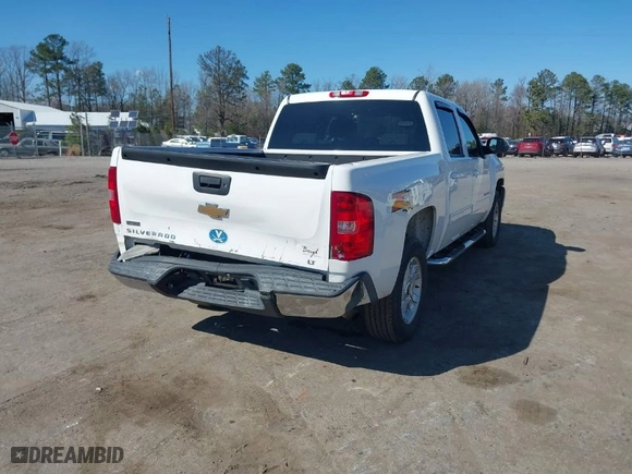 2010 Chevrolet Silverado 1500 LT with VIN 3GCRKSE35AG262187, listed as a IAAI auction lot 41883053 with 156,505 mi miles. Bid and sale history available at carsss.com. Image 4.