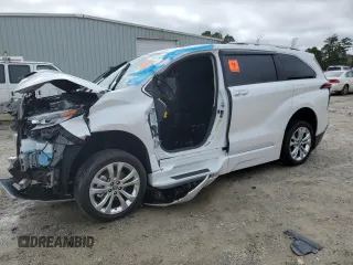 2023 Toyota Sienna Platinum z VIN 5TDERKEC2PS167199, wystawiony jako Copart lot #44887164 z przebiegiem Nie podano mil oraz . Historia ofert i sprzedaży dostępna na DreamBid. Obrazek 1.