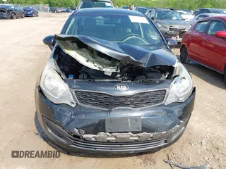 2015 Kia Rio LX z VIN KNADM4A36F6453824, wystawiony jako IAAI lot #42271551 z przebiegiem 114 256 mil mil oraz . Historia ofert i sprzedaży dostępna na DreamBid. Obrazek 6.
