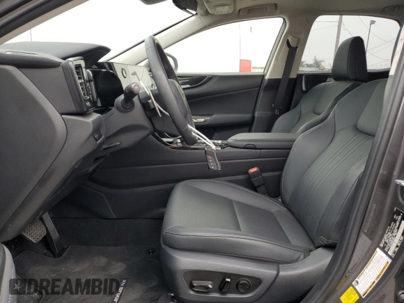 2025 Lexus NX 250 z VIN JTJADCAZ0S5024650, wystawiony jako Copart lot #60754175 z przebiegiem 4 736 mil mil oraz Szkoda całkowita • Salvage title. Historia ofert i sprzedaży dostępna na DreamBid. Obrazek 7.