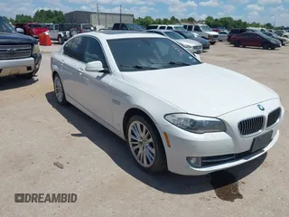 2013 BMW 5 Series 528i xDrive with VIN WBAXH5C53DD114310, listed as a IAAI auction lot 42824239 with 150,925 mi miles and . Bid and sale history available at DreamBid. Image 1.