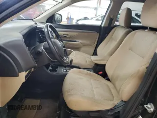 2016 Mitsubishi Outlander SE with VIN JA4AZ3A32GZ007066, listed as a Copart auction lot 53153005 with 176,989 mi miles and Salvage title. Bid and sale history available at DreamBid. Image 7.