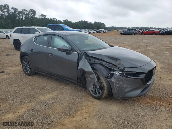 2021 Mazda Mazda3 Hatchback Preferred with VIN JM1BPALLXM1327845, listed as a Copart auction lot 55135484 with 35,690 mi miles and Non Repairable. Bid and sale history available at carsss.com. Image 4.