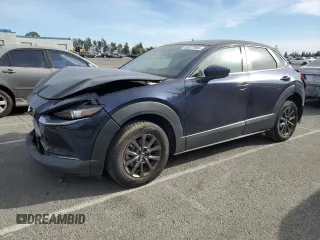 2020 Mazda CX-30 with VIN 3MVDMABL9LM102285, listed as a Copart auction lot 86627904 with 71,811 mi miles and Salvage Title. Bid and sale history available at carsss.com. Image 1.