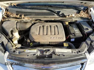 2011 Chrysler Town & Country Limited with VIN 2A4RR6DG9BR783006, listed as a Copart auction lot 50031825 with 135,627 mi miles and Salvage Title. Bid and sale history available at carsss.com. Image 12.