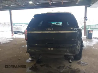2014 Ford Explorer with VIN 1FM5K8B83EGB31774, listed as a IAAI auction lot 41540918 with 209,218 mi miles and . Bid and sale history available at carsss.com. Image 6.