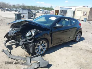 2013 Hyundai Veloster w/Gray Int with VIN KMHTC6AD9DU137473, listed as a IAAI auction lot 41846203 with 67,781 mi miles. Bid and sale history available at carsss.com. Image 17.