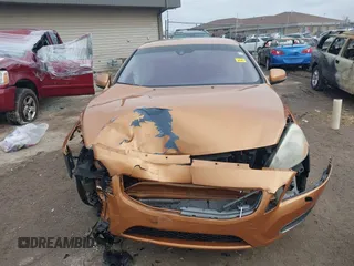 2012 Volvo S60 T5 z VIN YV1622FS8C2128644, wystawiony jako IAAI lot #41216738 z przebiegiem 189 651 mil mil oraz . Historia ofert i sprzedaży dostępna na DreamBid. Obrazek 6.