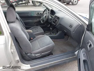 2000 Honda Civic EX with VIN 1HGEJ8246YL011923, listed as a IAAI auction lot 41857839 with 215,334 mi miles. Bid and sale history available at carsss.com. Image 5.