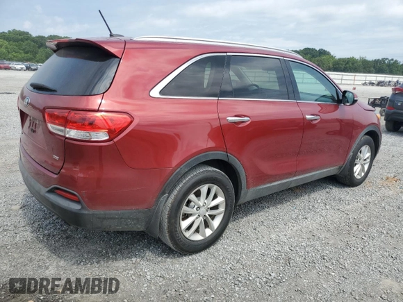 2017 Kia Sorento LX z VIN 5XYPG4A38HG237626, wystawiony jako Copart lot #57173035 z przebiegiem 141 417 mil mil oraz Szkoda całkowita • Salvage title. Historia ofert i sprzedaży dostępna na DreamBid. Obrazek 3.