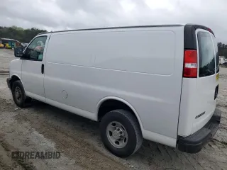 2022 Chevrolet Express Cargo с VIN 1GCWGAFPXN1217752, выставлен на аукционе Copart как лот 49950615 с пробегом 104 374 миль миль и Чистый • Clean title. История ставок и продаж доступна на DreamBid. Изображение 2.