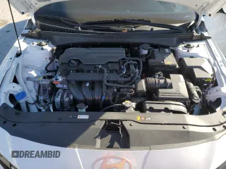 2024 Hyundai Elantra SEL with VIN KMHLS4DG3RU851815, listed as a Copart auction lot 48183375 with 8,776 mi miles and Clean Title. Bid and sale history available at carsss.com. Image 12.