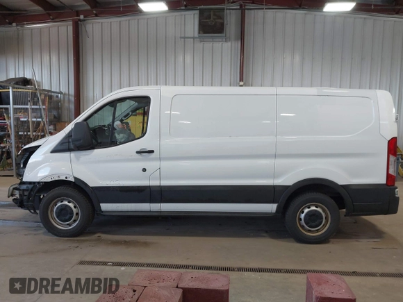 2019 Ford Transit z VIN 1FTYE1ZM5KKB61368, wystawiony jako IAAI lot #42232514 z przebiegiem 65 348 mil mil oraz . Historia ofert i sprzedaży dostępna na DreamBid. Obrazek 13.