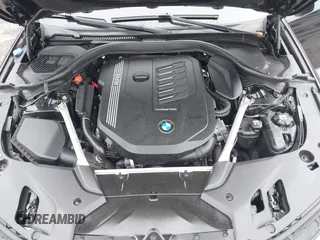2020 BMW 5 Series 540i xDrive z VIN WBAJS3C09LCD33702, wystawiony jako IAAI lot #42504307 z przebiegiem 79 099 mil mil oraz . Historia ofert i sprzedaży dostępna na DreamBid. Obrazek 10.