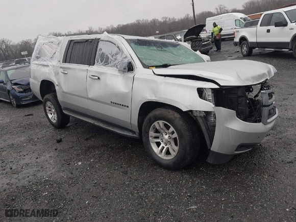 2016 Chevrolet Suburban LT with VIN 1GNSKHKC5GR346521, listed as a IAAI auction lot 41118594 with 31,855 mi miles. Bid and sale history available at carsss.com. Image 1.