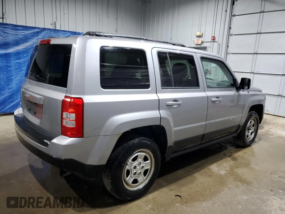 2016 Jeep Patriot Sport with VIN 1C4NJRBB4GD579650, listed as a Copart auction lot 52540445 with 141,912 mi miles and Salvage title. Bid and sale history available at DreamBid. Image 3.
