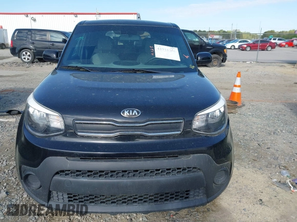2018 Kia Soul with VIN KNDJN2A20J7508687, listed as a IAAI auction lot 41916236 with 90,127 mi miles. Bid and sale history available at carsss.com. Image 12.