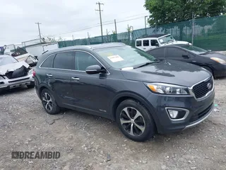 2016 Kia Sorento EX z VIN 5XYPHDA52GG161074, wystawiony jako IAAI lot #42447458 z przebiegiem 77 080 mil mil oraz . Historia ofert i sprzedaży dostępna na DreamBid. Obrazek 1.