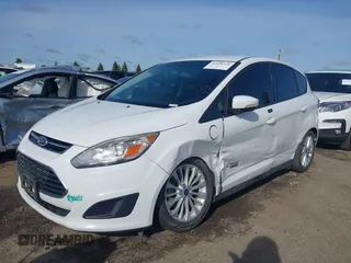 2017 Ford C-Max Energi SE with VIN 1FADP5EU0HL100377, listed as a IAAI auction lot 41820321 with 177,546 mi miles. Bid and sale history available at carsss.com. Image 14.
