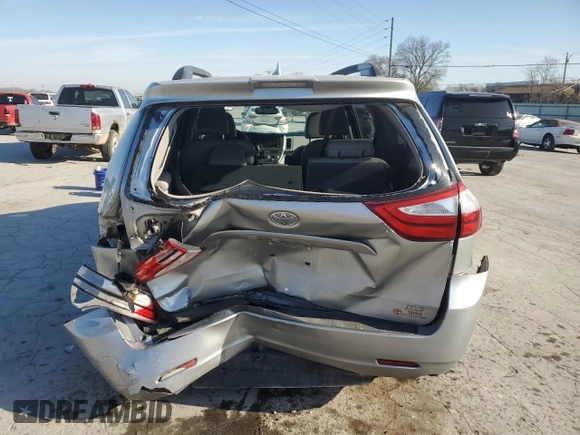 2019 Toyota Sienna XLE Auto Access Seat with VIN 5TDYZ3DC0KS992557, listed as a Copart auction lot 48962085 with 132,365 mi miles and Salvage Title. Bid and sale history available at carsss.com. Image 6.