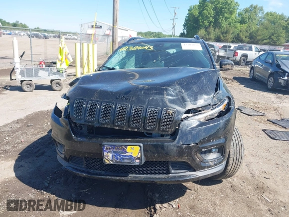 2019 Jeep Cherokee Latitude Plus with VIN 1C4PJMLX8KD432780, listed as a IAAI auction lot 42384043 with 98,099 mi miles and . Bid and sale history available at DreamBid. Image 12.