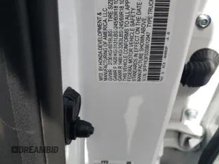 2025 Honda Ridgeline RTL z VIN 5FPYK3F53SB012947, wystawiony jako Copart lot #50899455 z przebiegiem Nie podano mil oraz Szkoda całkowita • Salvage title. Historia ofert i sprzedaży dostępna na DreamBid. Obrazek 30.