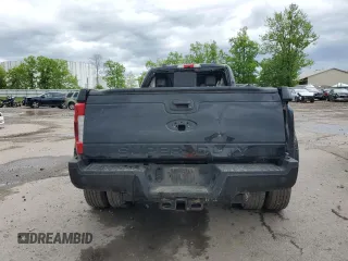 2021 Ford F-350 XL z VIN 1FT8W3DT0MEE15125, wystawiony jako Copart lot #58761925 z przebiegiem Nie podano mil oraz Nie do naprawy • Non repairable. Historia ofert i sprzedaży dostępna na DreamBid. Obrazek 6.