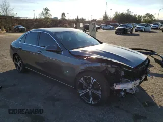 2023 Mercedes-Benz C 300 z VIN W1KAF4GB8PR141024, wystawiony jako Copart lot #39311044 z przebiegiem 2 111 mil mil oraz . Historia ofert i sprzedaży dostępna na DreamBid. Obrazek 4.
