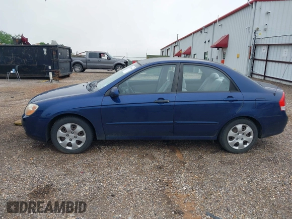 2008 Kia Spectra SX with VIN KNAFE121485518129, listed as a IAAI auction lot 42038466 with 136,642 mi miles. Bid and sale history available at carsss.com. Image 14.