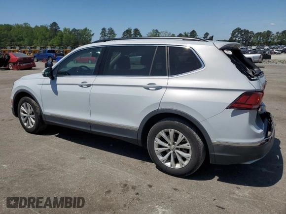 2018 Volkswagen Tiguan SEL z VIN 3VV3B7AX0JM022382, wystawiony jako Copart lot #54909245 z przebiegiem 119 714 mil mil oraz Szkoda całkowita • Salvage title. Historia ofert i sprzedaży dostępna na DreamBid. Obrazek 2.