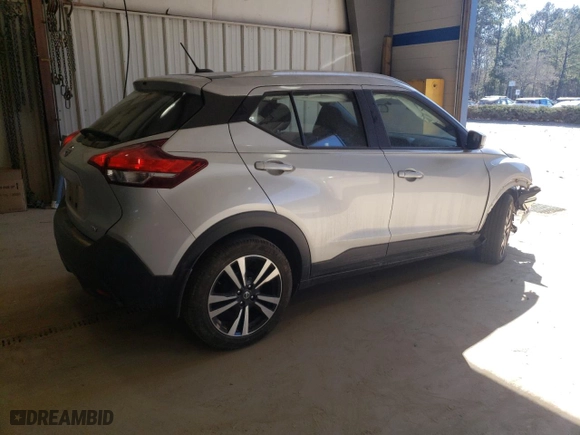 2018 Nissan Kicks SV with VIN 3N1CP5CU9JL525473, listed as a Copart auction lot 47134825 with 89,418 mi miles and Salvage Title. Bid and sale history available at carsss.com. Image 3.