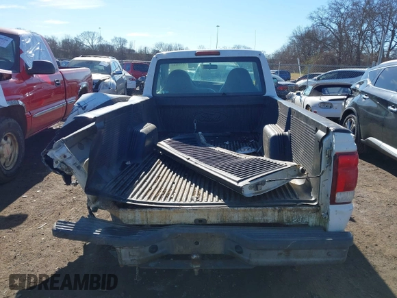 2000 Ford Ranger XL with VIN 1FTYR10V7YPA13552, listed as a IAAI auction lot 41344663 with 139,724 mi miles. Bid and sale history available at carsss.com. Image 17.