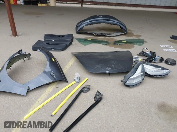 2018 Tesla Model 3 Long Range Battery with VIN 5YJ3E1EA7JF019962, listed as a IAAI auction lot 42024190 with 161,473 mi miles and . Bid and sale history available at DreamBid. Image 12.
