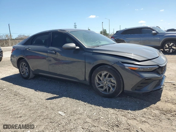 2024 Hyundai Elantra SEL with VIN KMHLM4DG7RU740355, listed as a Copart auction lot 49715225 with 10,161 mi miles and Non Repairable. Bid and sale history available at carsss.com. Image 4.
