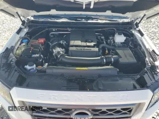 2024 Nissan Frontier SV z VIN 1N6ED1CM9RN671355, wystawiony jako Copart lot #51690195 z przebiegiem 2 001 mil mil oraz Szkoda całkowita • Salvage title. Historia ofert i sprzedaży dostępna na DreamBid. Obrazek 11.