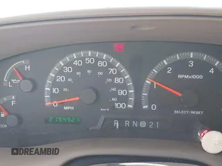 2002 Ford Expedition Eddie Bauer with VIN 1FMRU17L12LA07649, listed as a IAAI auction lot 42141662 with 219,492 mi miles and . Bid and sale history available at DreamBid. Image 7.