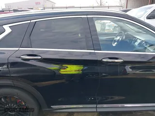 2019 Infiniti QX50 LUXE with VIN 3PCAJ5M32KF126299, listed as a IAAI auction lot 41514137 with 103,576 mi miles. Bid and sale history available at carsss.com. Image 13.