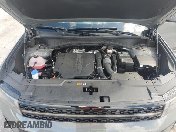 2024 Hyundai Santa Fe Calligraphy with VIN 5NMP5DGL1RH018205, listed as a Copart auction lot 60645525 with 8,773 mi miles and Salvage title. Bid and sale history available at DreamBid. Image 12.