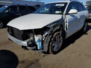 2018 Audi Q3 Premium with VIN WA1ECCFS4JR014661, listed as a Copart auction lot 40163163 with 93,587 mi miles. Bid and sale history available at carsss.com. Image 1.
