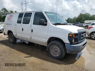 2013 Ford Econoline Cargo Commercial z VIN 1FTNE2EW3DDA51779, wystawiony jako Copart lot #53250015 z przebiegiem 261 768 mil mil oraz Nie do naprawy • Non repairable. Historia ofert i sprzedaży dostępna na DreamBid. Obrazek 4.