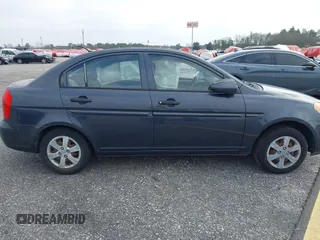 2008 Hyundai Accent GLS with VIN KMHCN46C58U212366, listed as a IAAI auction lot 40748865 with 99,077 mi miles. Bid and sale history available at carsss.com. Image 13.