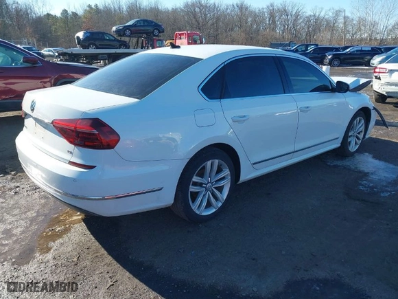 2017 Volkswagen Passat 1.8T SE w/Technology with VIN 1VWGT7A32HC070873, listed as a IAAI auction lot 41584760 with 50,520 mi miles. Bid and sale history available at carsss.com. Image 4.