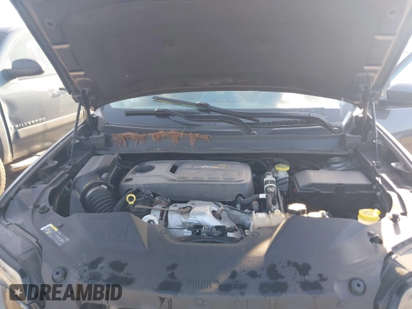 2019 Jeep Cherokee Latitude Plus with VIN 1C4PJLLN9KD303312, listed as a IAAI auction lot 42224128 with 67,139 mi miles and . Bid and sale history available at DreamBid. Image 10.
