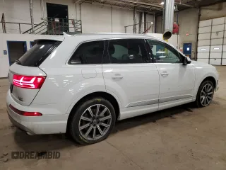 2018 Audi Q7 Premium Plus with VIN WA1LAAF71JD015468, listed as a Copart auction lot 46852095 with 126,637 mi miles and Non repairable. Bid and sale history available at DreamBid. Image 3.