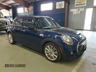 2017 MINI Hardtop 4 Door Cooper S z VIN WMWXU3C32H2B64327, wystawiony jako Copart lot #58888045 z przebiegiem 160 394 mil mil oraz Tytuł czysty. Historia ofert i sprzedaży dostępna na DreamBid. Obrazek 4.
