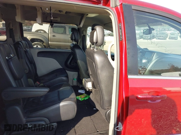 2015 Chrysler Town & Country Touring with VIN 2C4RC1BG8FR587965, listed as a IAAI auction lot 40741458 with 138,384 mi miles and . Bid and sale history available at carsss.com. Image 8.