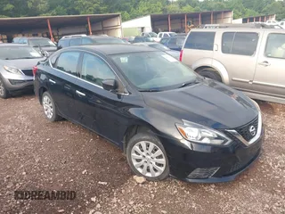 2017 Nissan Sentra S z VIN 3N1AB7AP1HY375564, wystawiony jako IAAI lot #42633199 z przebiegiem 115 753 mil mil oraz . Historia ofert i sprzedaży dostępna na DreamBid. Obrazek 1.