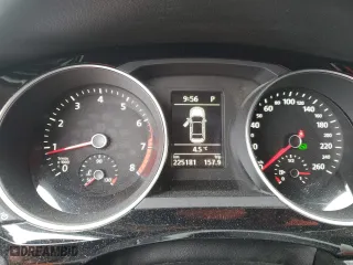 2015 Volkswagen Jetta Sedan 1.8T SEL with VIN 3VWL07AJ8FM233415, listed as a Copart auction lot 46788085 with 225,181 mi miles and Clean Title. Bid and sale history available at carsss.com. Image 9.