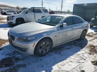 2011 BMW 5 Series 528i with VIN WBAFR1C52BC749927, listed as a Copart auction lot 44520165 with 125,434 mi miles and Salvage Title. Bid and sale history available at carsss.com. Image 1.